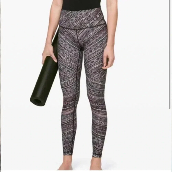 Lululemon wunder under high rise leggings 26” - Picture 1 of 8